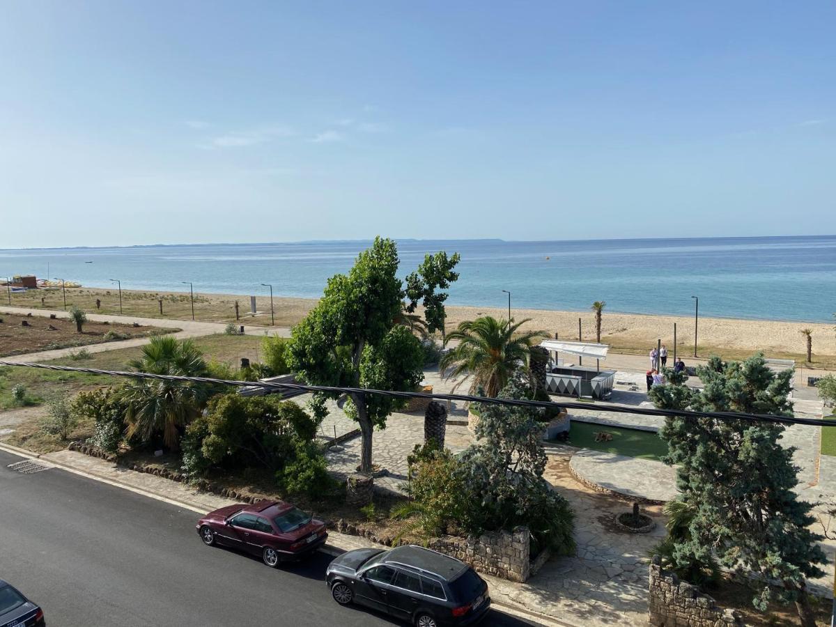 Pachmann Apartments Nea Plagia Luaran gambar